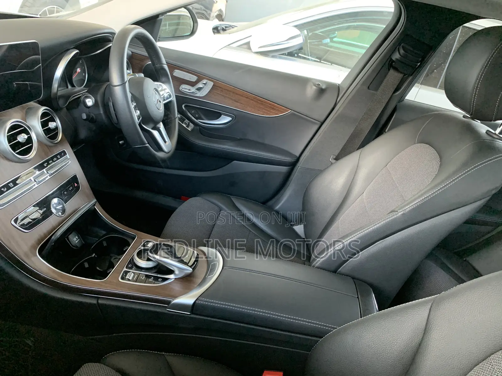 Mercedes-Benz E200 2018 Silver