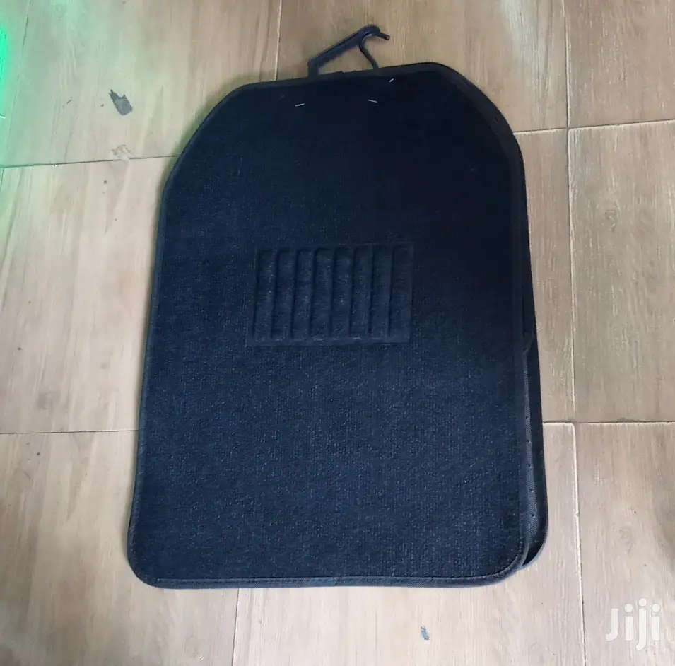 New Woolen Car Floot Mats, Free Delivery Within Nairobi Town.