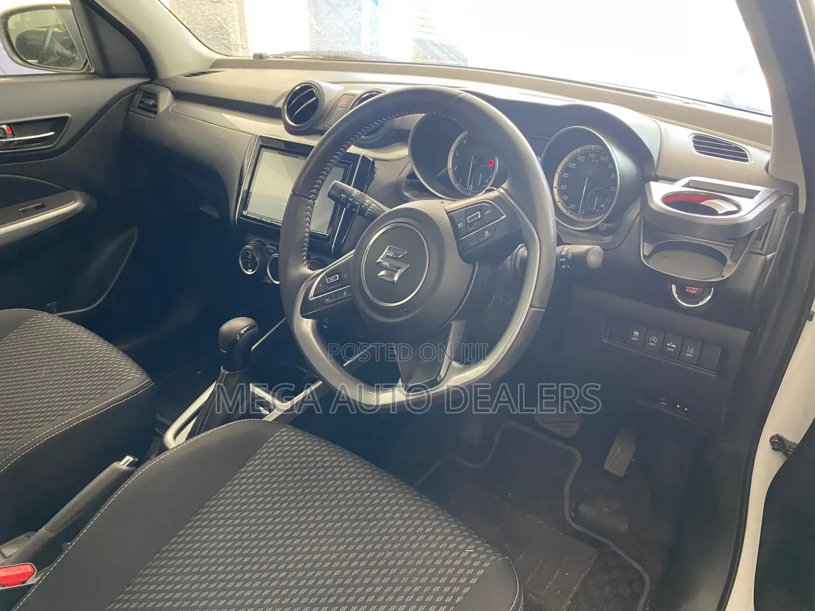 Suzuki Swift 2018 White