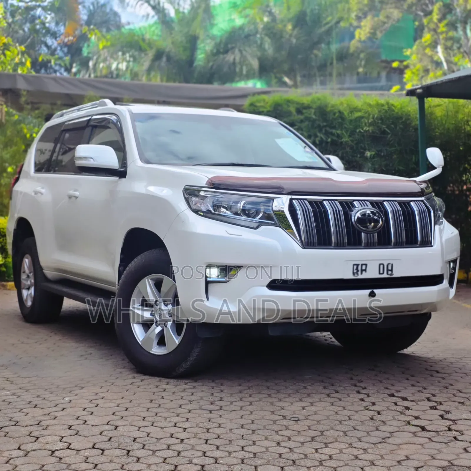 Toyota Land Cruiser Prado 2.8 2019 White