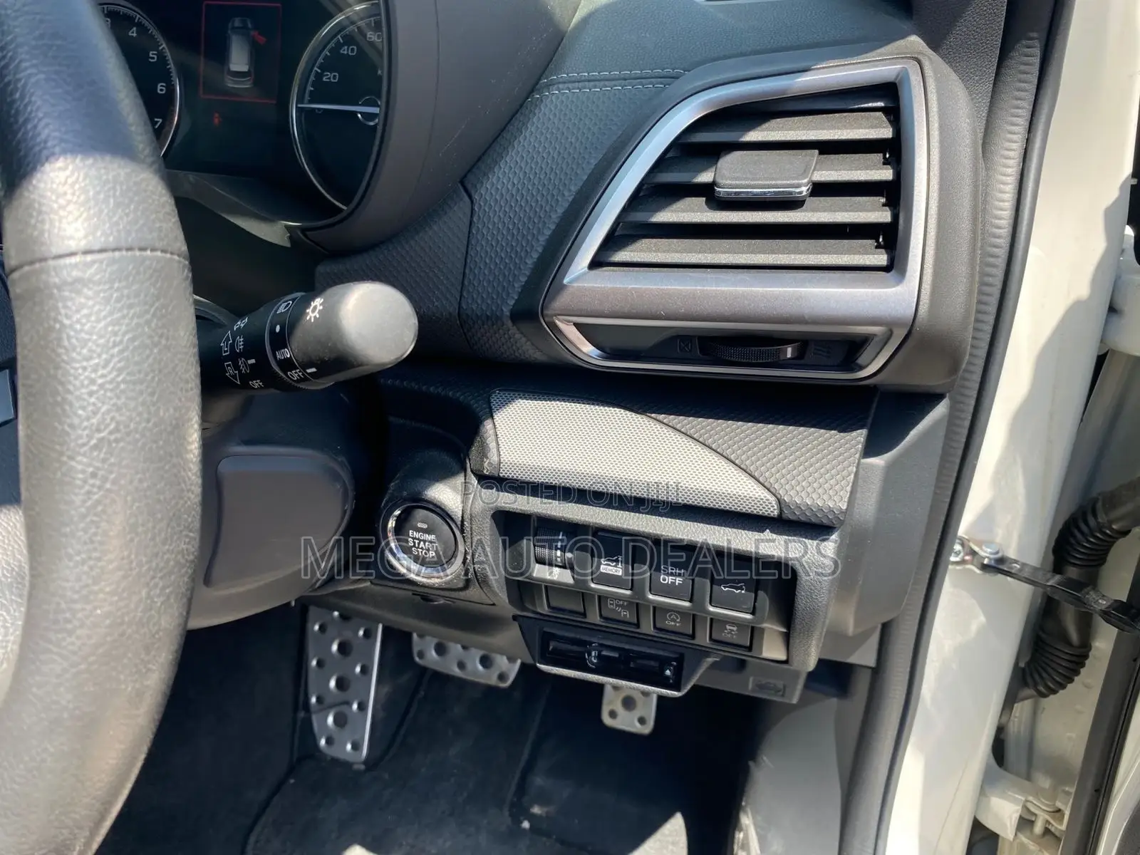 Subaru Forester 2018 White