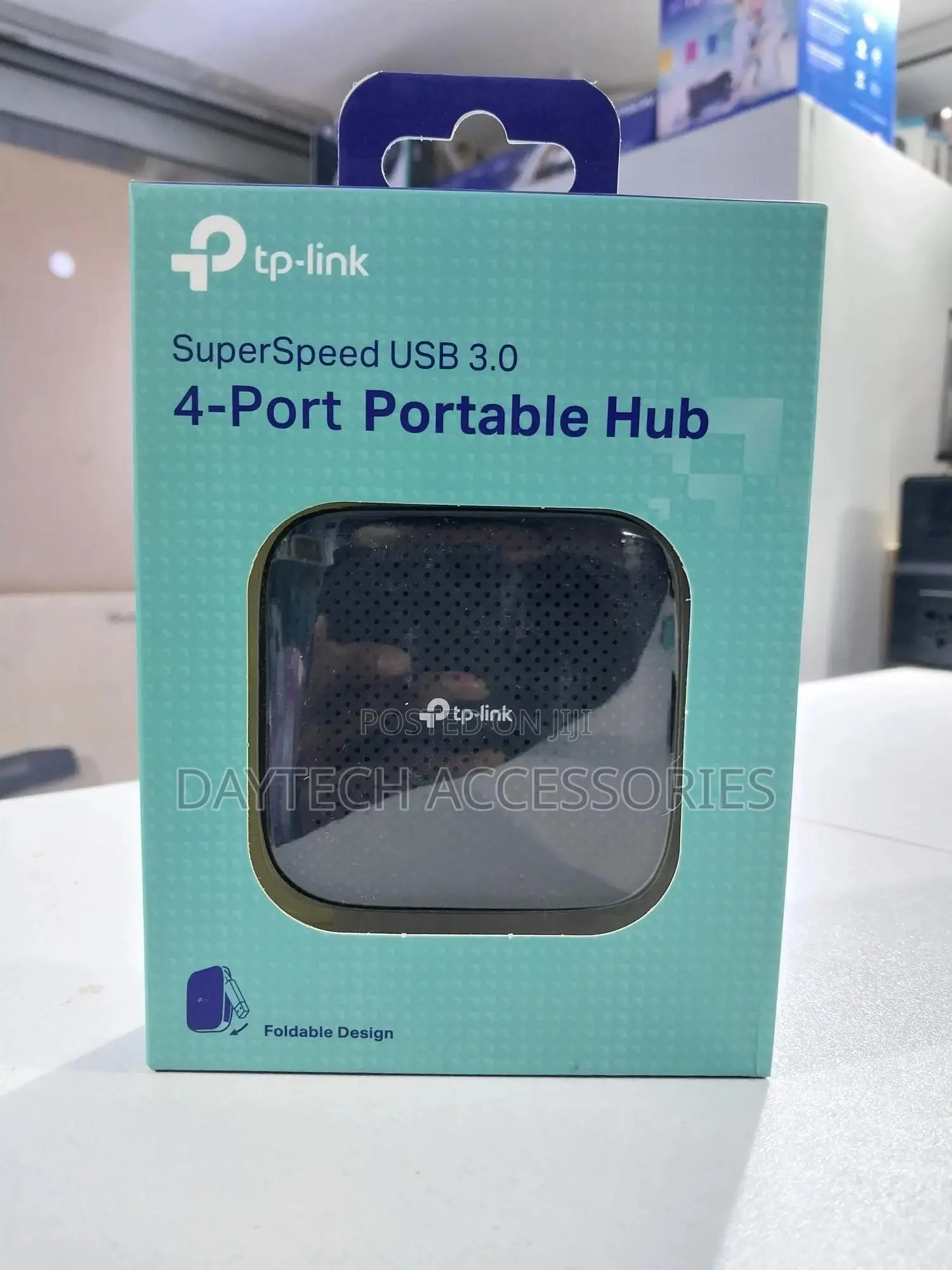 Tp-Link Uh400 Usb 3.0 4-Port Portable Hub.