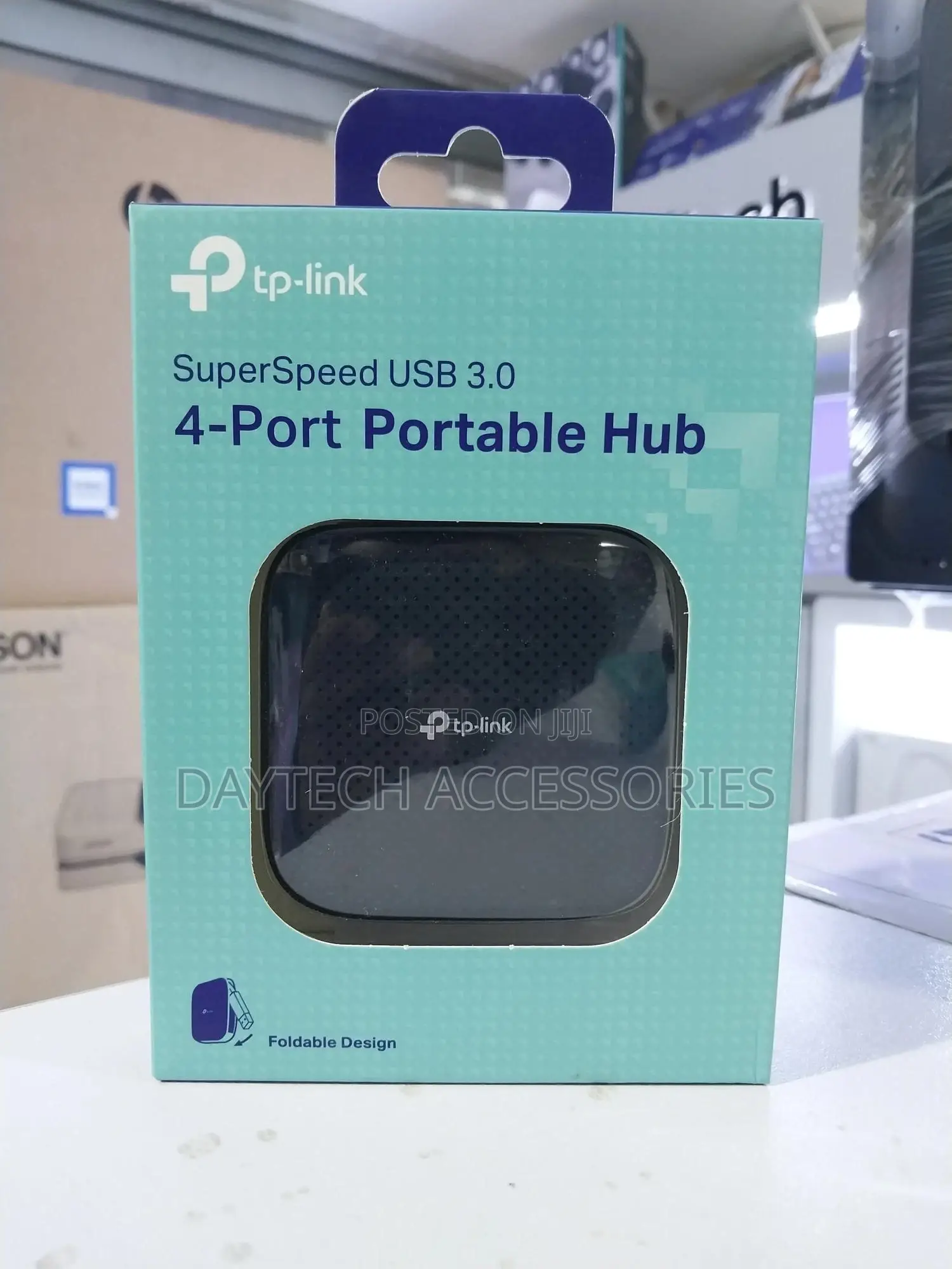 Tp-Link Uh400 Usb 3.0 4-Port Portable Hub.