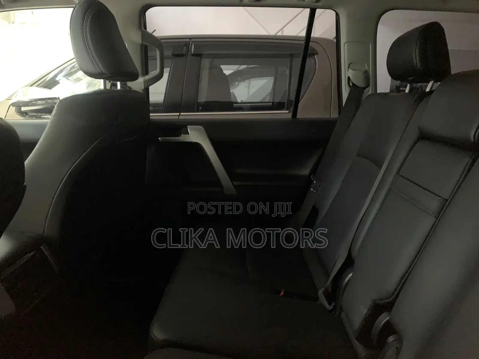 Toyota Land Cruiser Prado 2.8 2020 Black