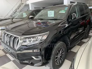Toyota Land Cruiser Prado 2.8 2020 Black