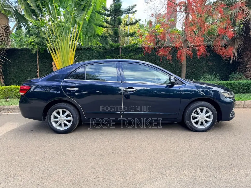 Toyota Premio 1.8 FWD 2018 Blue