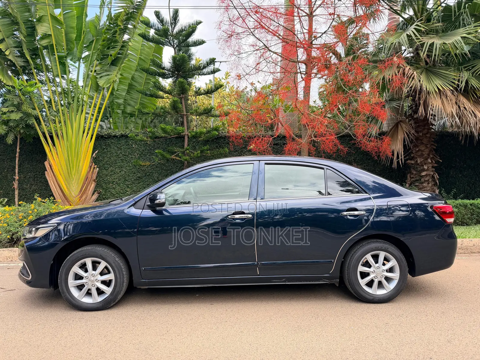 Toyota Premio 1.8 FWD 2018 Blue