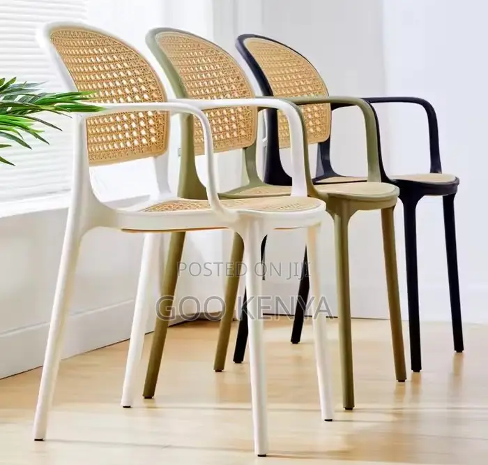 Home Chair; Rattan-Style Outdoor Heavy-Duty Plastic Dining Chair