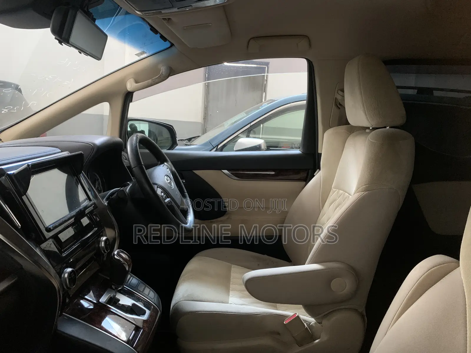 Toyota Alphard 2.5 Petrol FWD 2018 Black