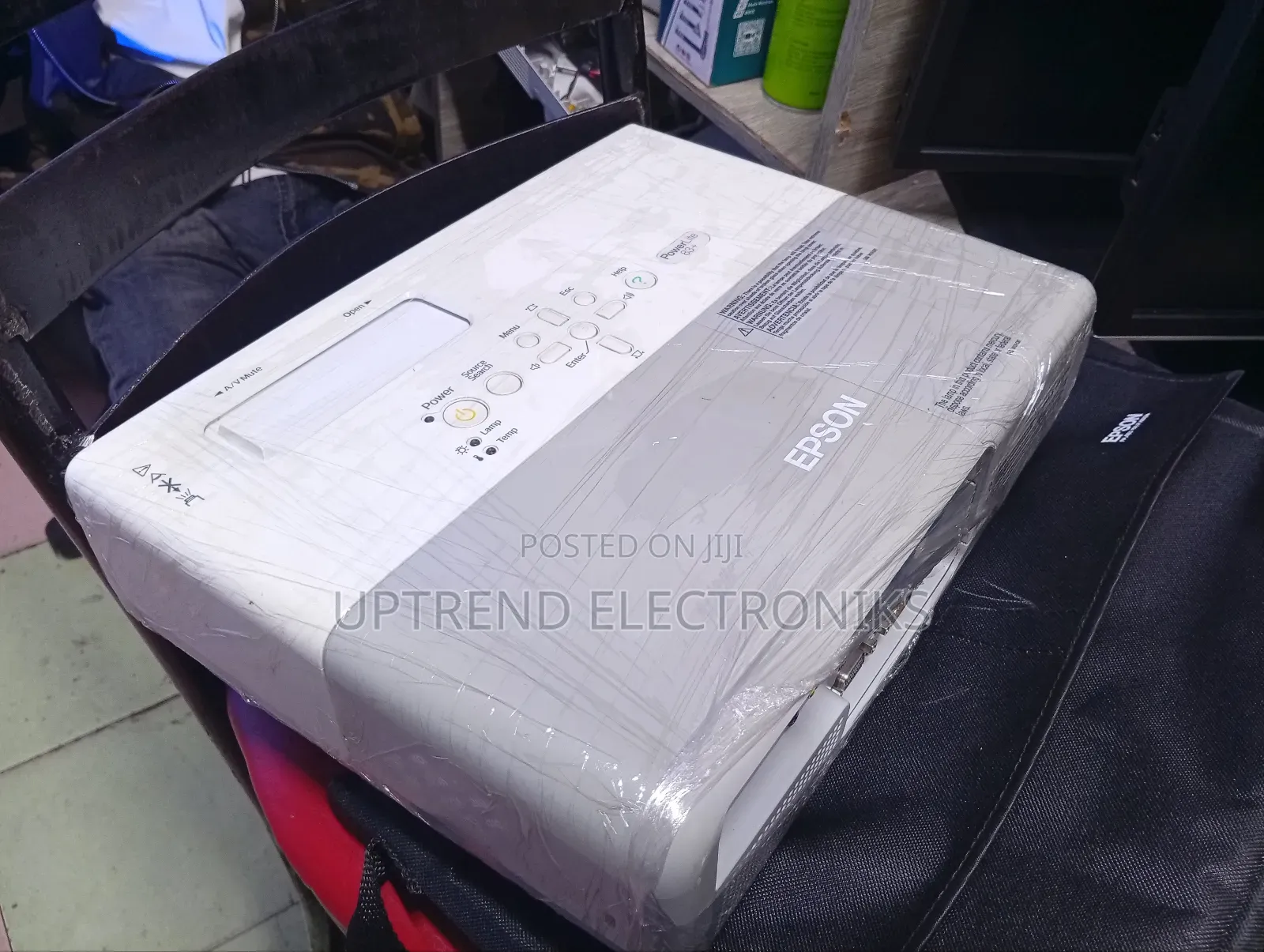Epson Powerlite 83 – 2200 Lumens Brightness