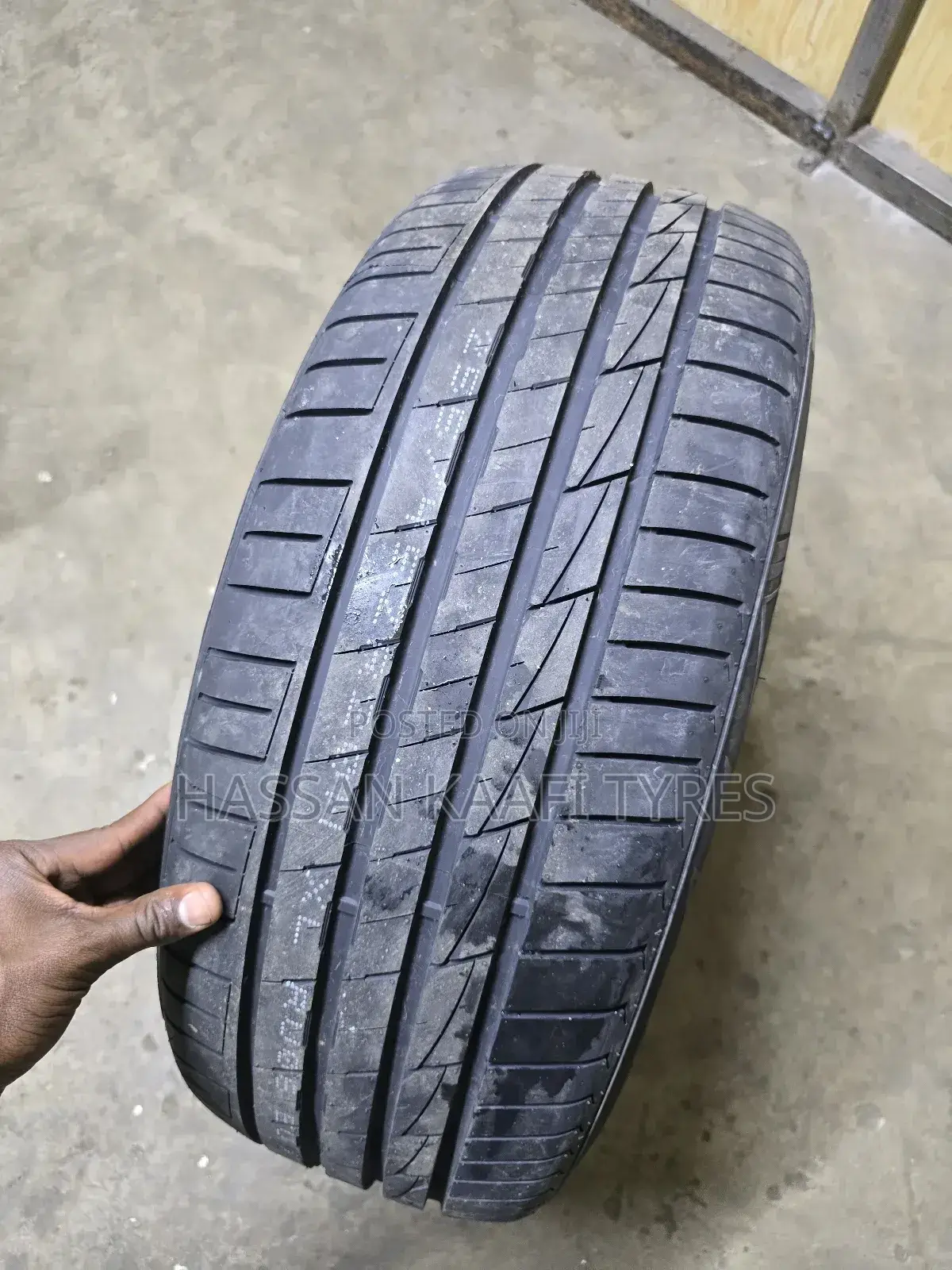255/45r20 Durun Tyre