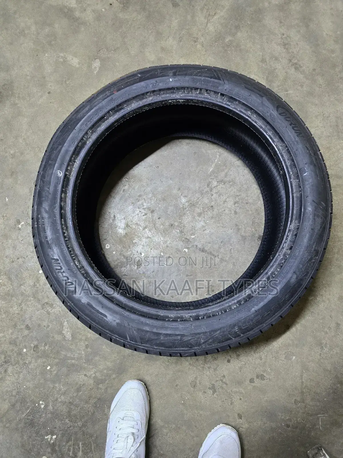 255/45r20 Durun Tyre