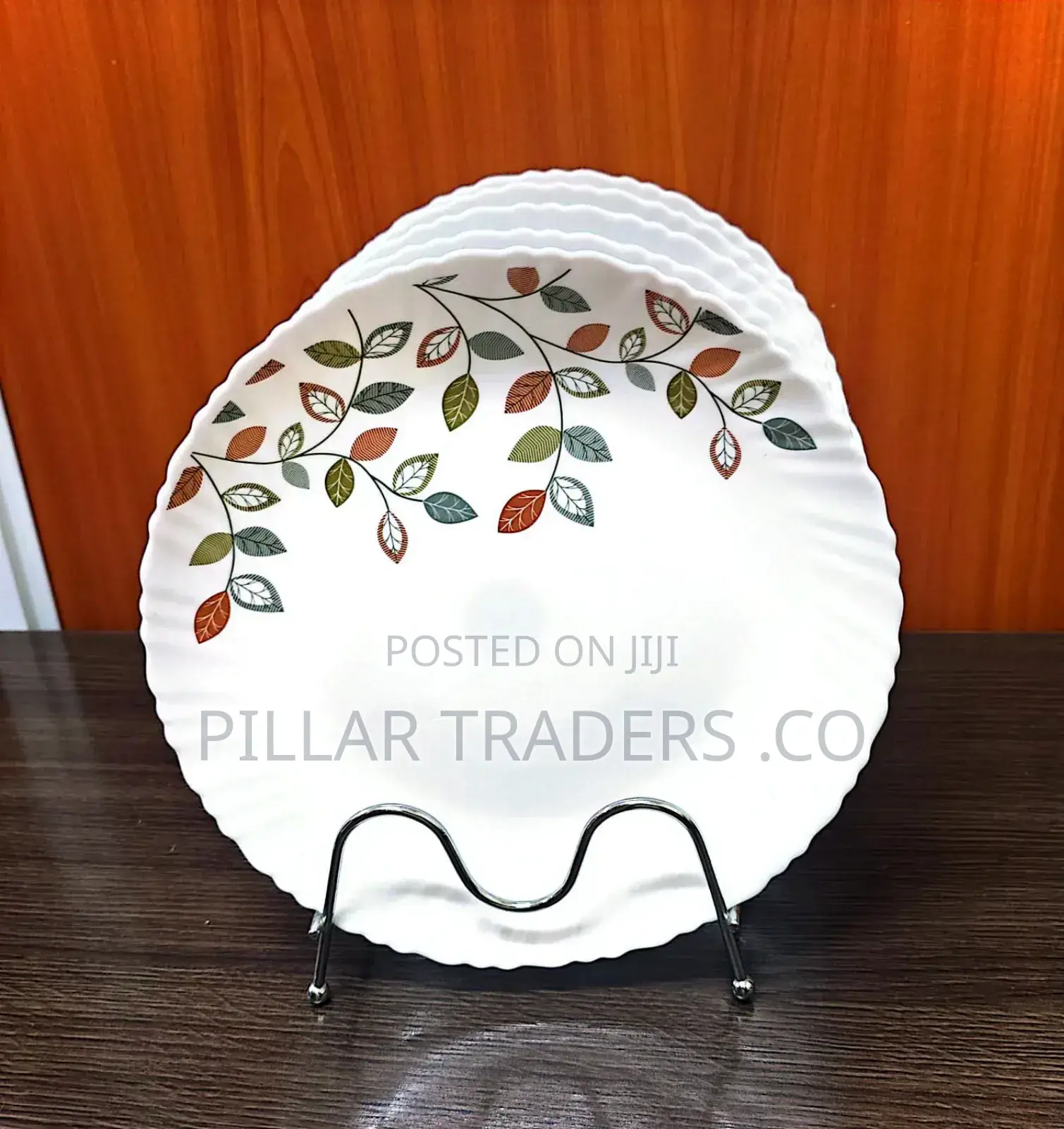 Round Ceramic Plates