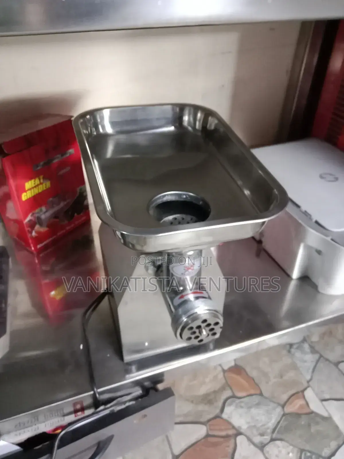 Automatic Meat Mincer Machine
Fast Grinding,Safe Operation