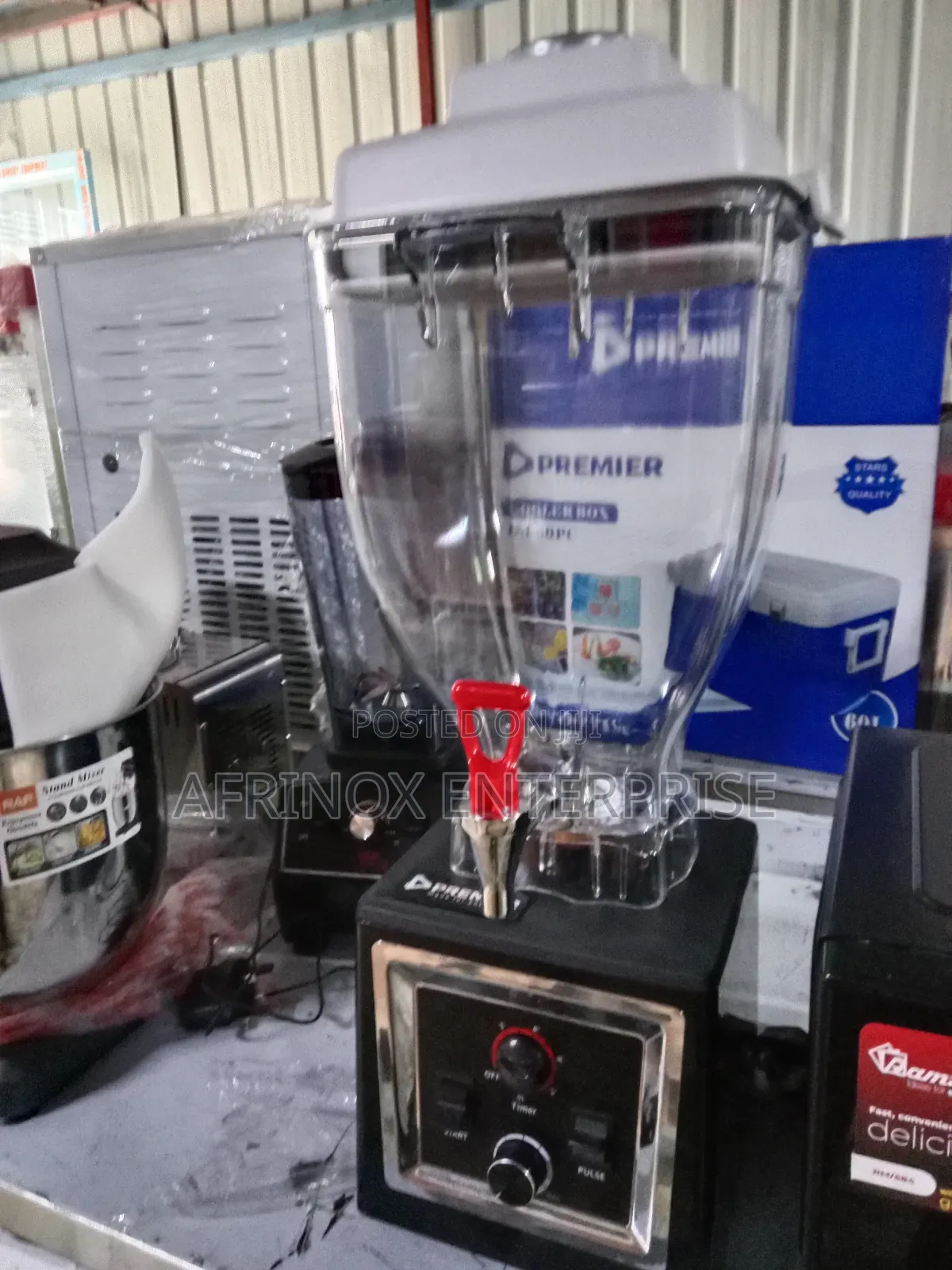 12 Litres Capacity, Juice Blender With a Tap