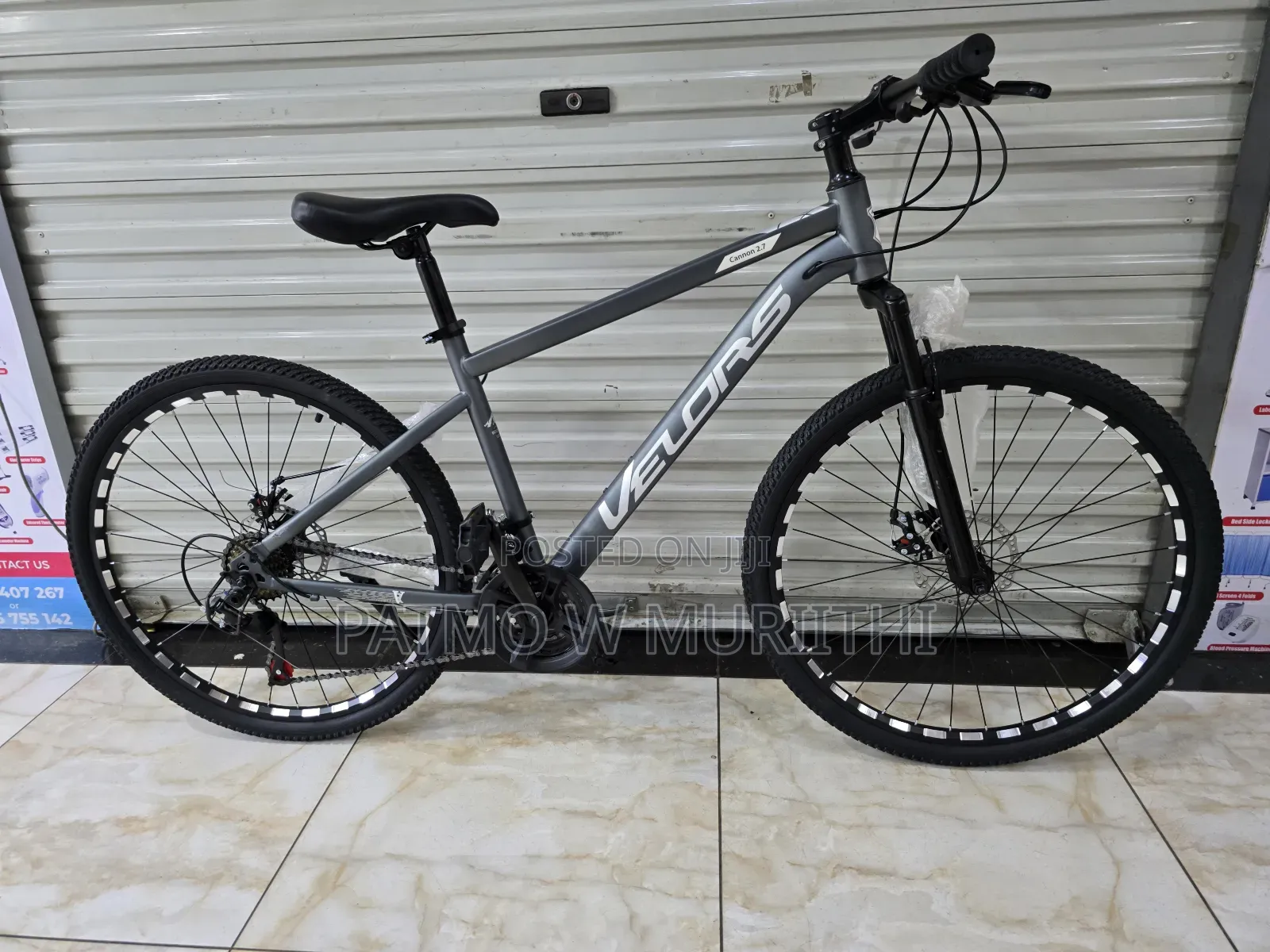Bicycle-Teen-Adult Mountain Bicycle Size 26