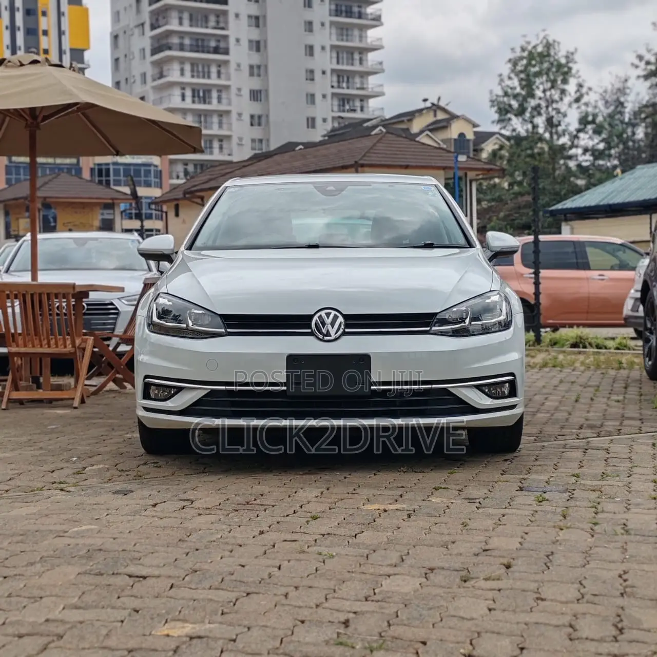 Volkswagen Golf TSI SE FWD 2018 White
