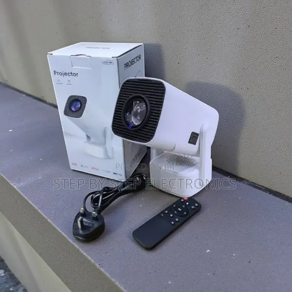 Smart Ultra Hd Wifi Projector With Hdmi USB and Speaker