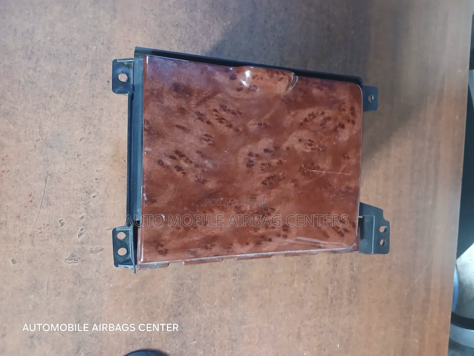 Premio 240 / Allion 240 Cup Holder