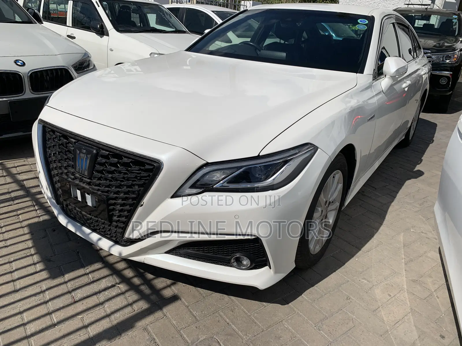 Toyota Crown 2018 White