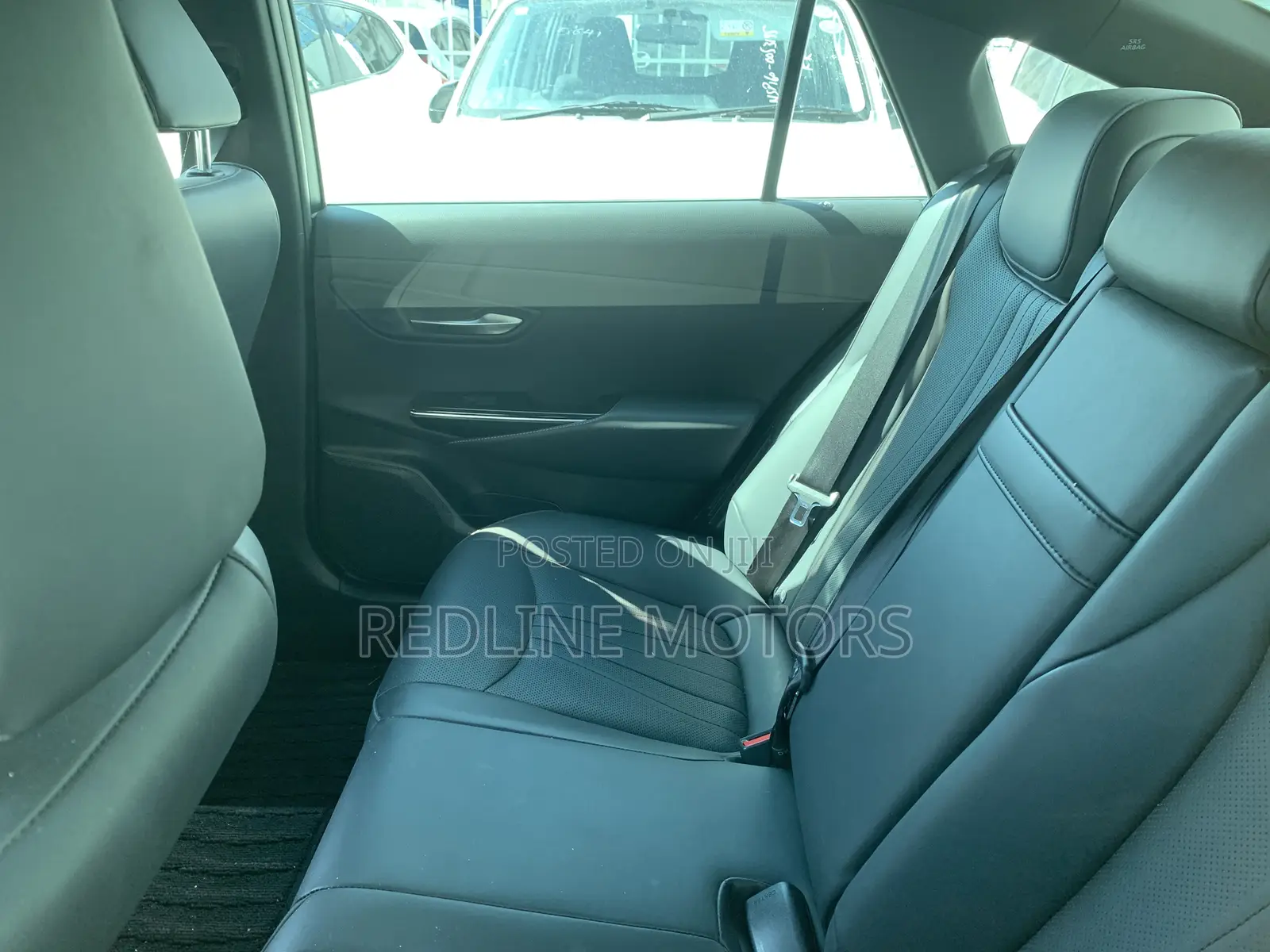 Toyota Crown 2018 White