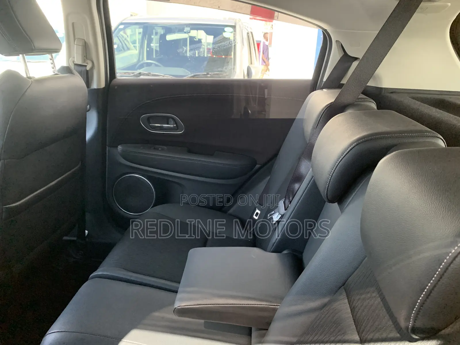 Honda Vezel 1.5 Hybrid 4WD 2018 Black