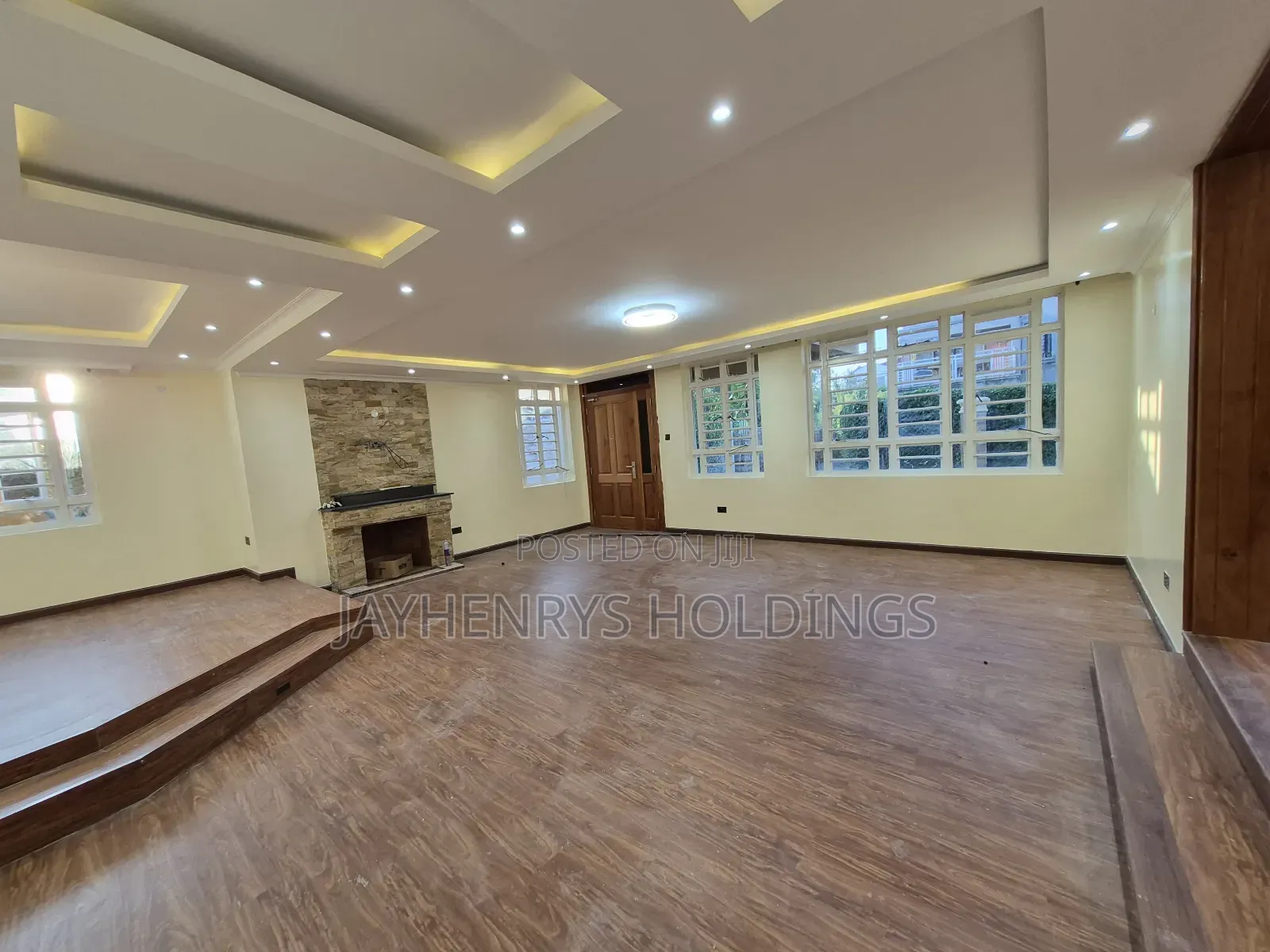 5bdrm House in Roysambu for rent