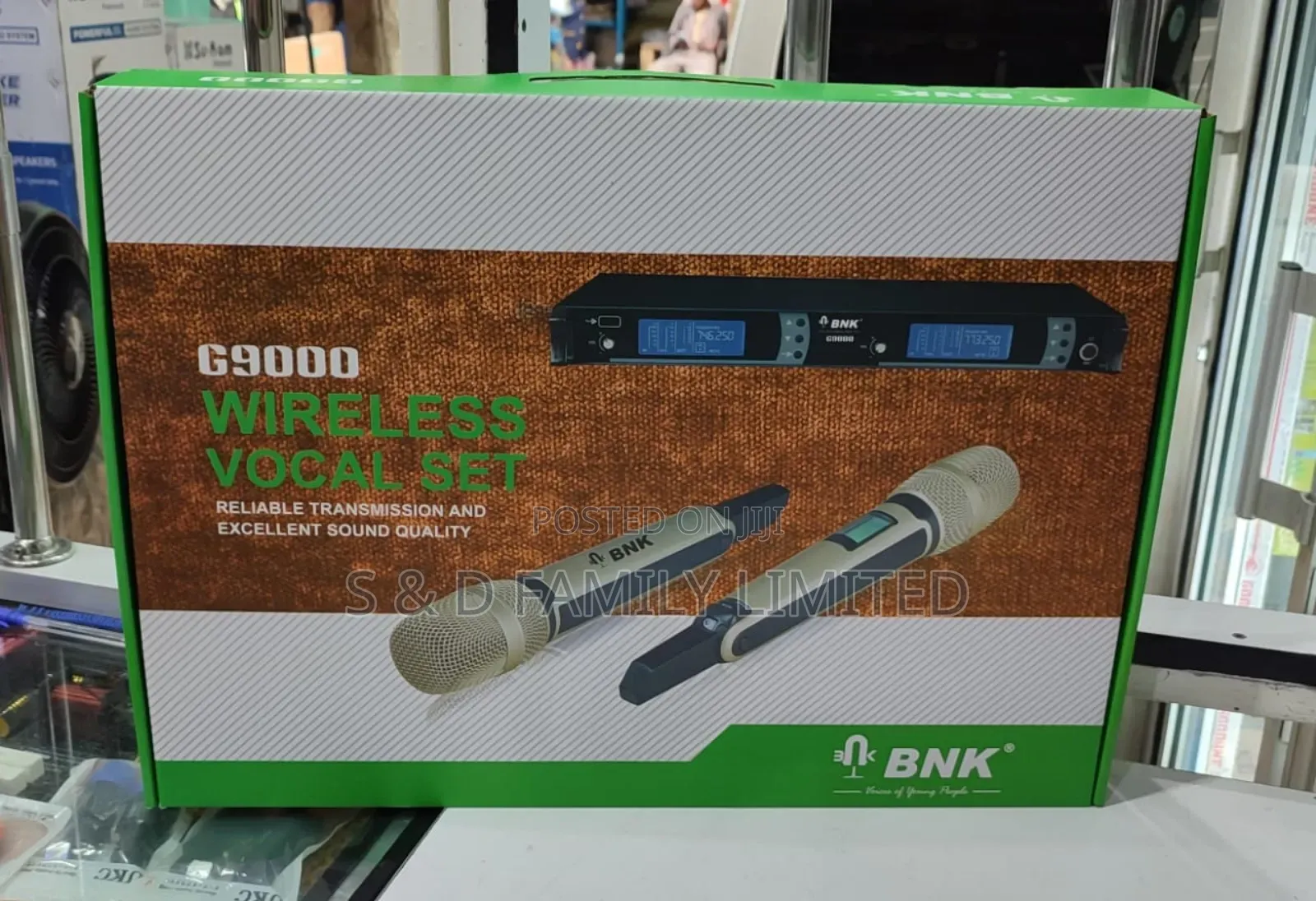 BNK E9000 Wireless Microphone