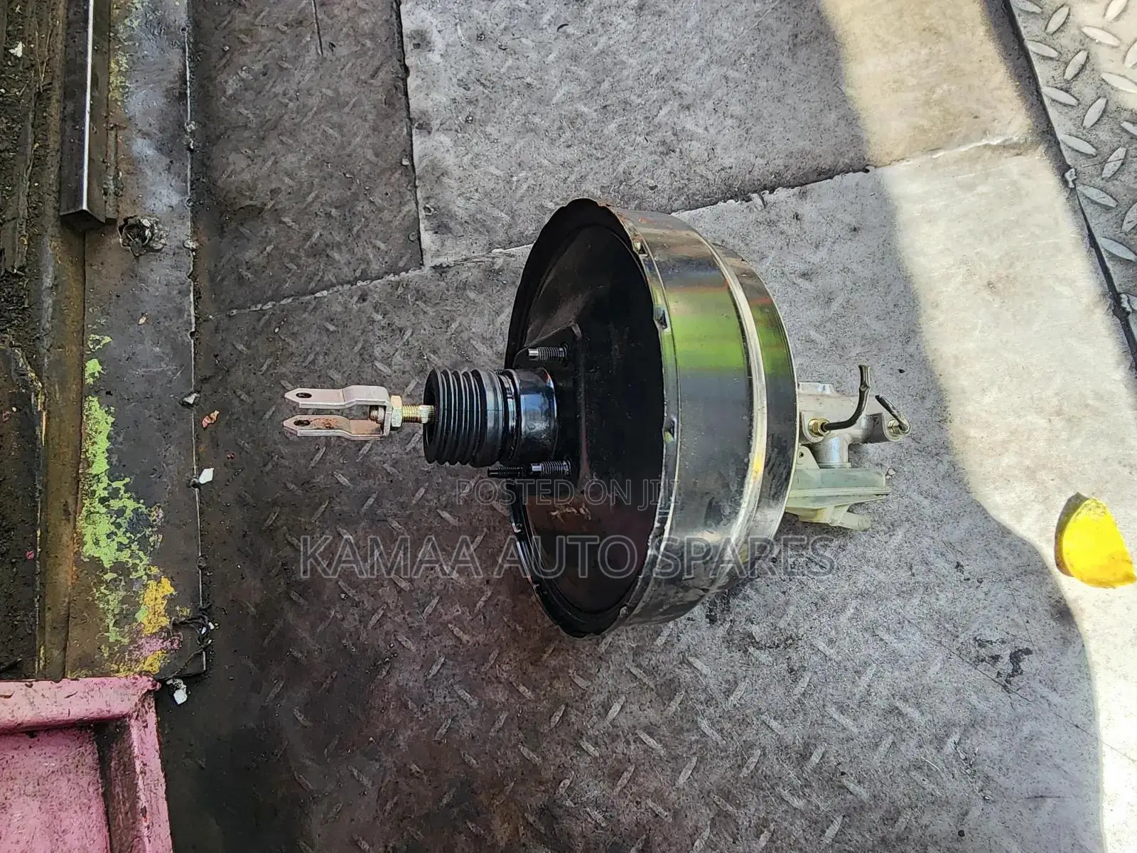 Brake Booster Nissan Caravan E25