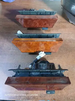 Premio 240 / Allion 240 Lighter Box