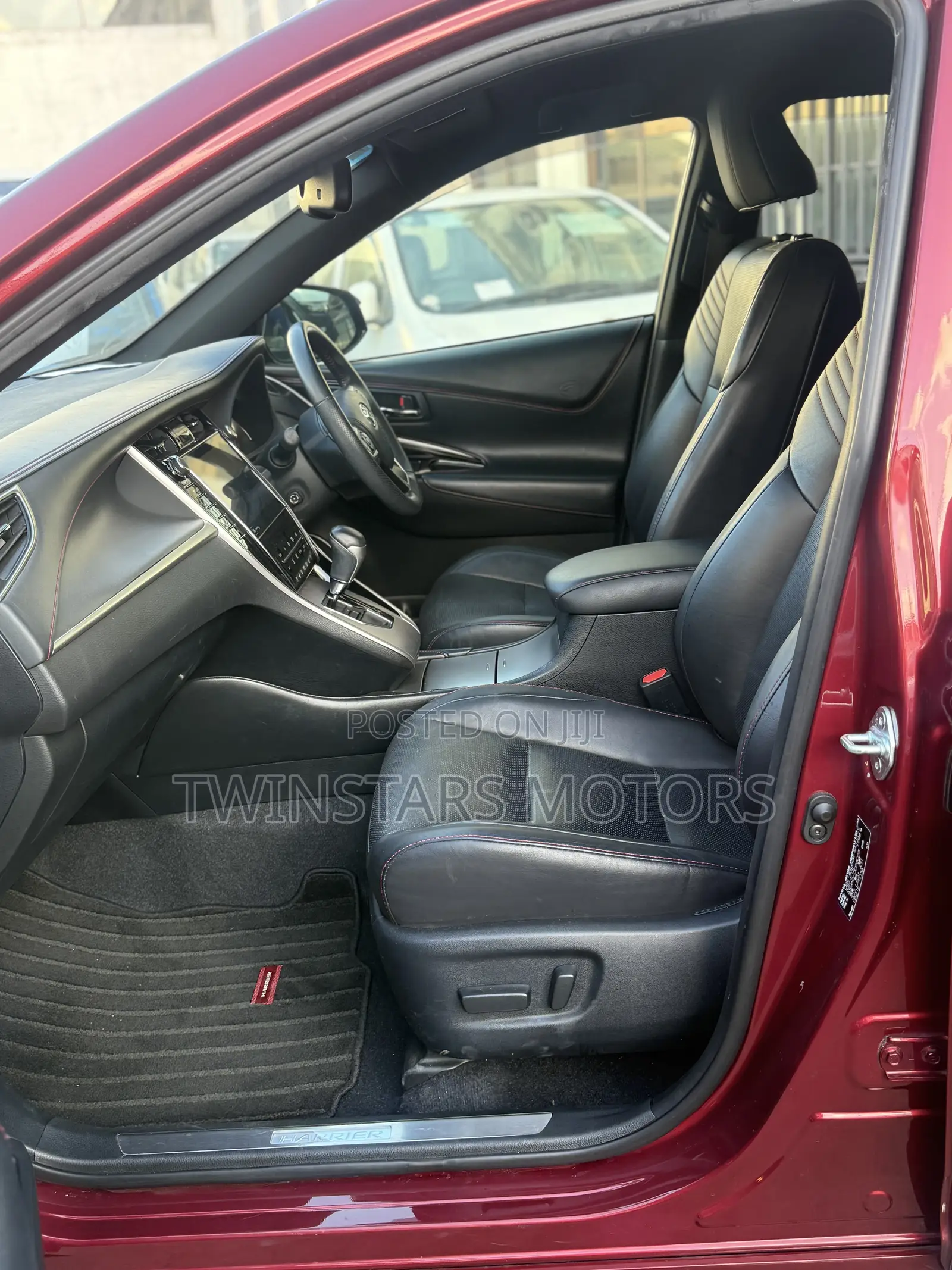 Toyota Harrier 2018 Red