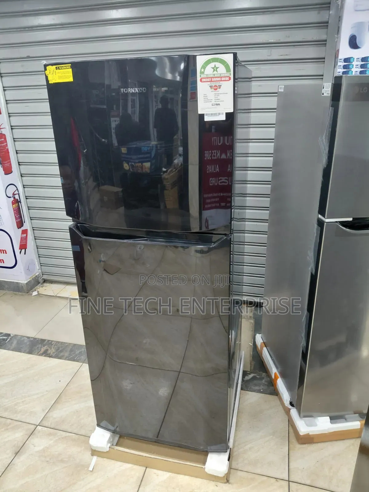 Tornado 304l Non Frost Fridge 
Black)
