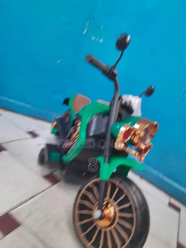 Kids Battery Powered Motorbike – Stable 3-Wheel Design