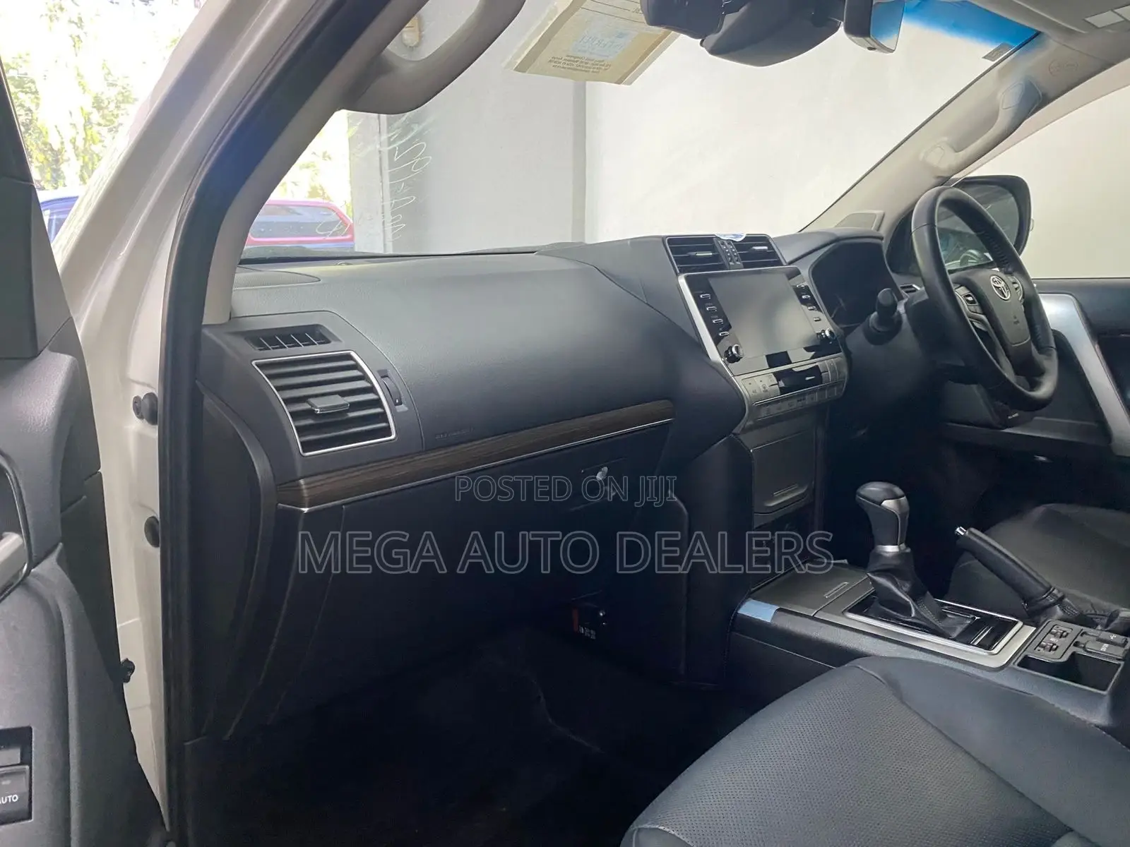 Toyota Land Cruiser Prado 2020 White