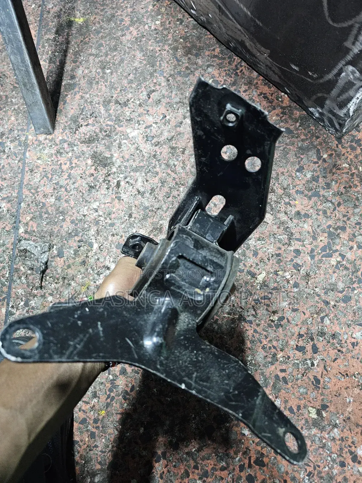Fielder 161 Gearbox Mounting