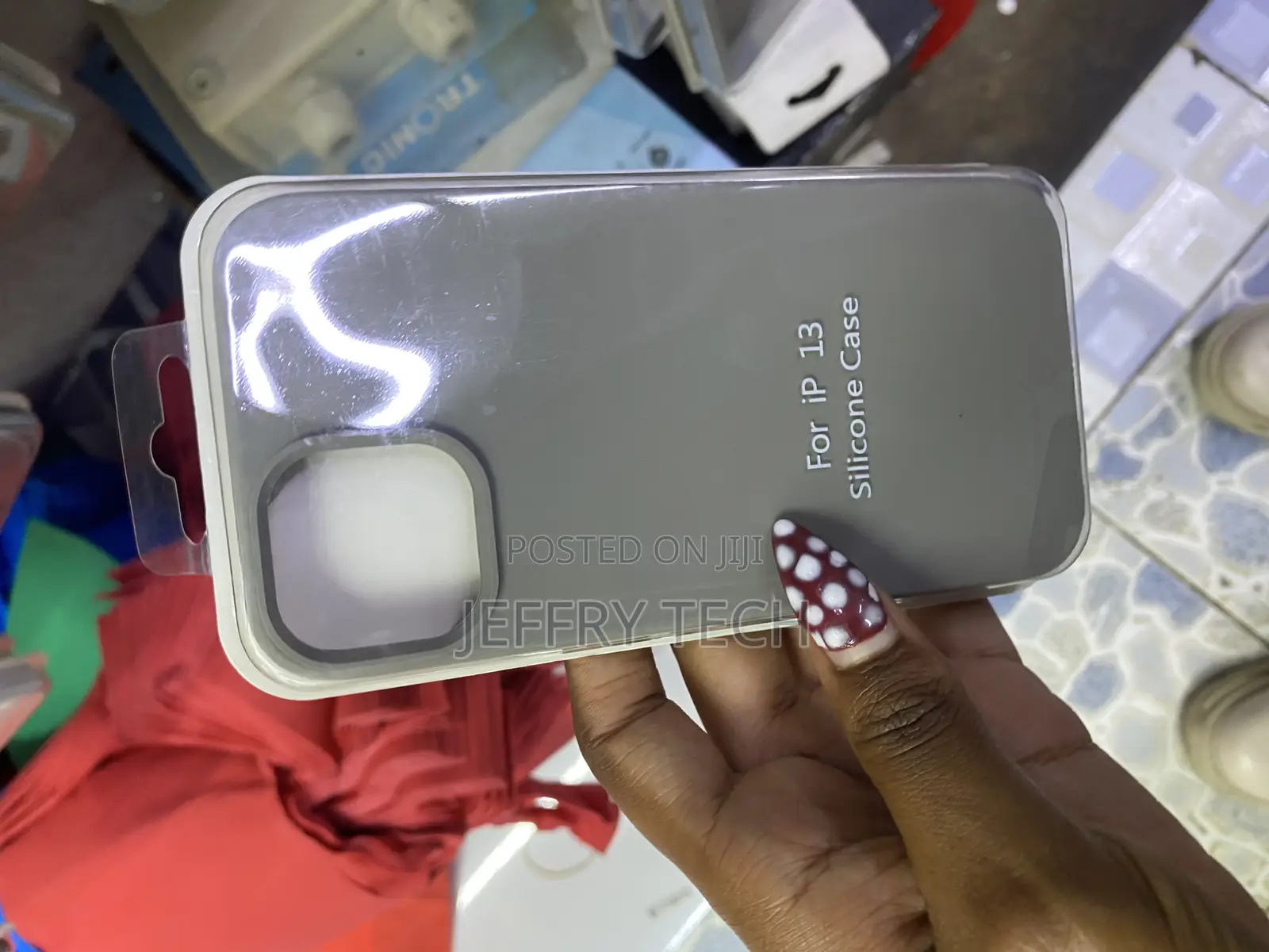 Aswer Liquid Silicone Case for iPhone 13 With Microfiber Lining
