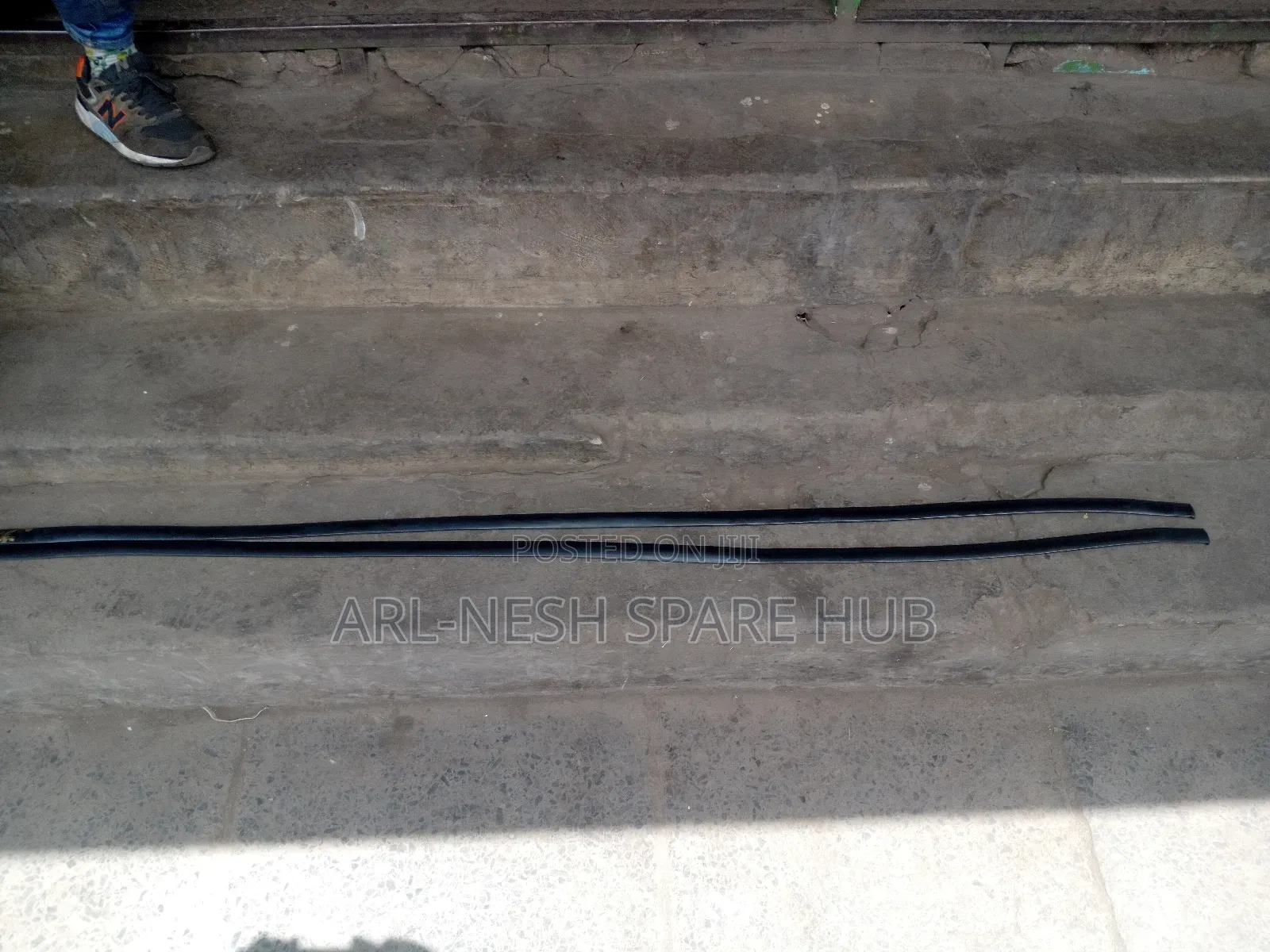 Toyota Harrier 2017 Roof Moulding