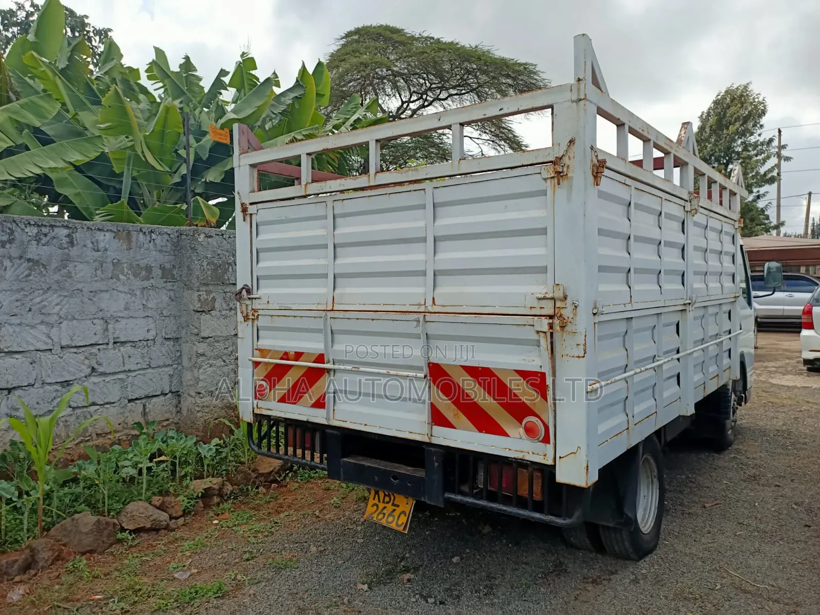 Mitsubishi Canter