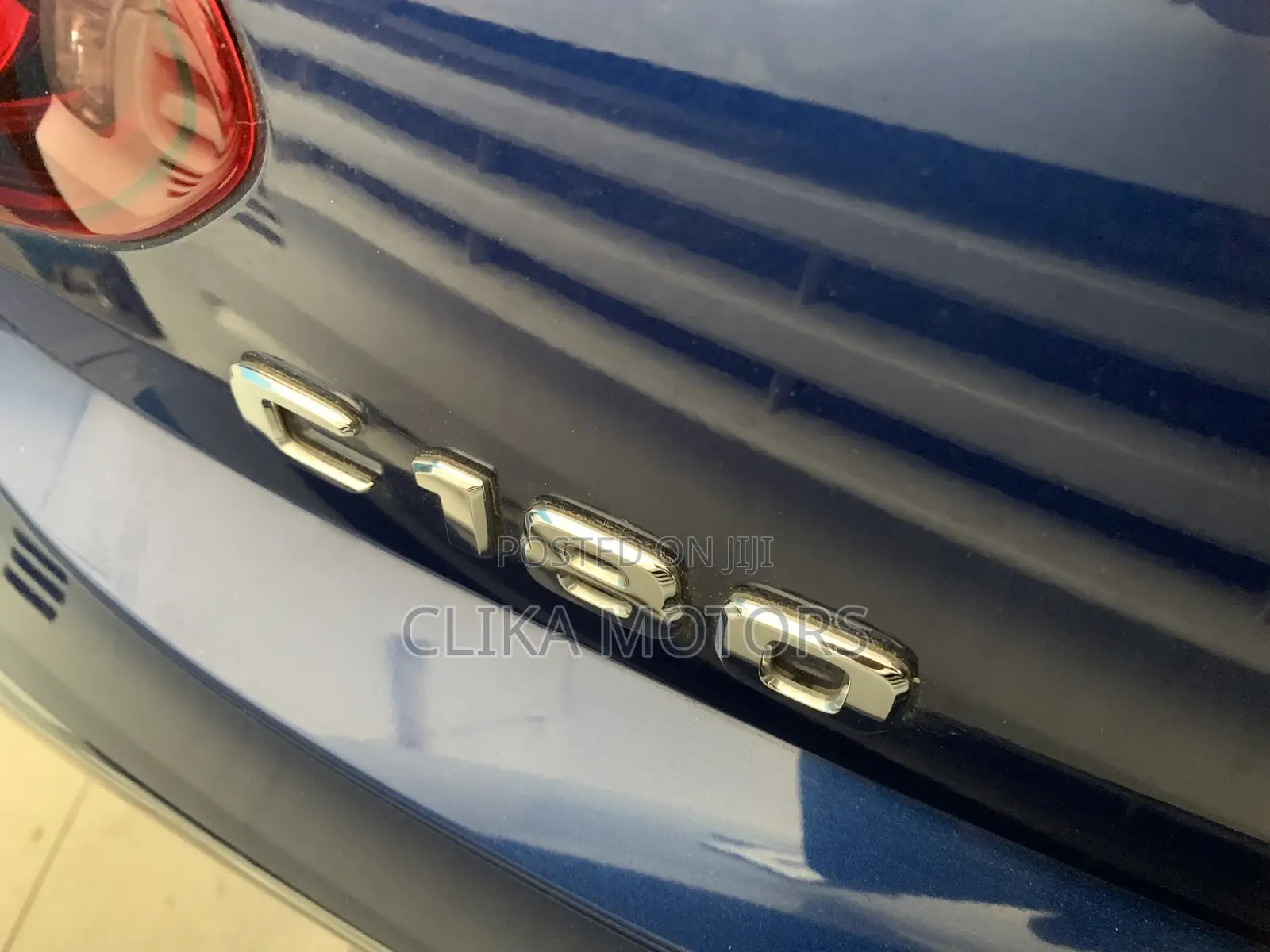 Mercedes-Benz C180 2018 Blue