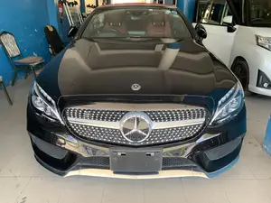 Mercedes-Benz C180 2018 Black