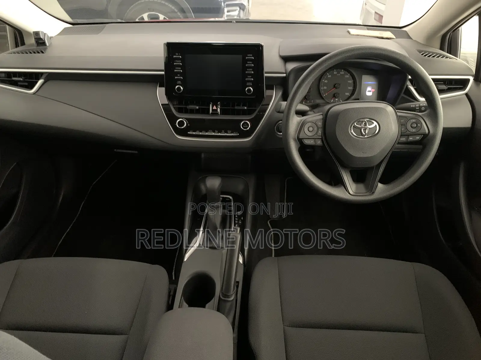 Toyota Corolla LE Eco (1.8L 4cyl 2A) 2019 Orange