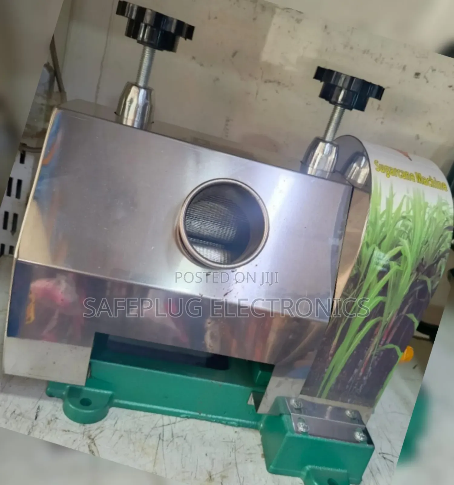 Sugarcane Juicer Machine - Perfect for Home Small Business"