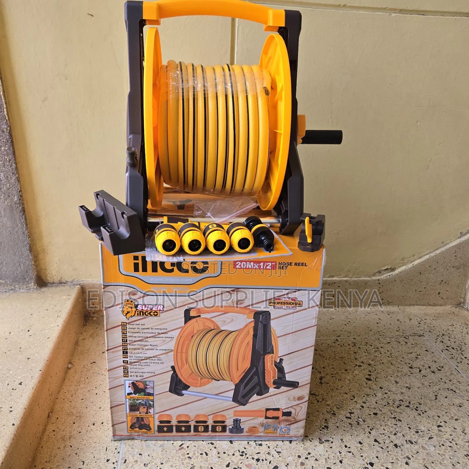 Garden Hose Reel 20 Metre Hose Pipe Sprinkler Trolley Cart Water Pipes