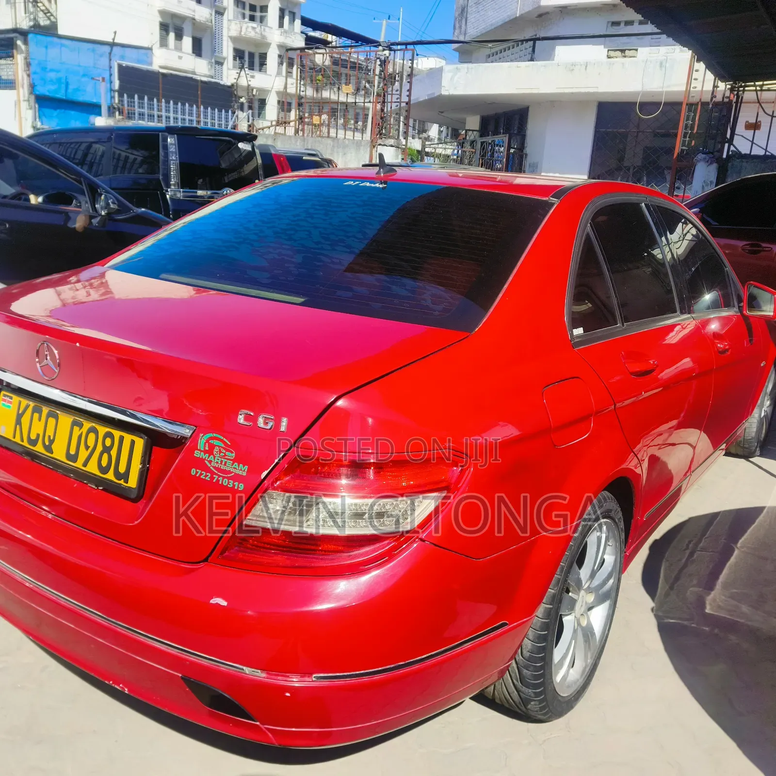 Mercedes-Benz C200 2012 Red