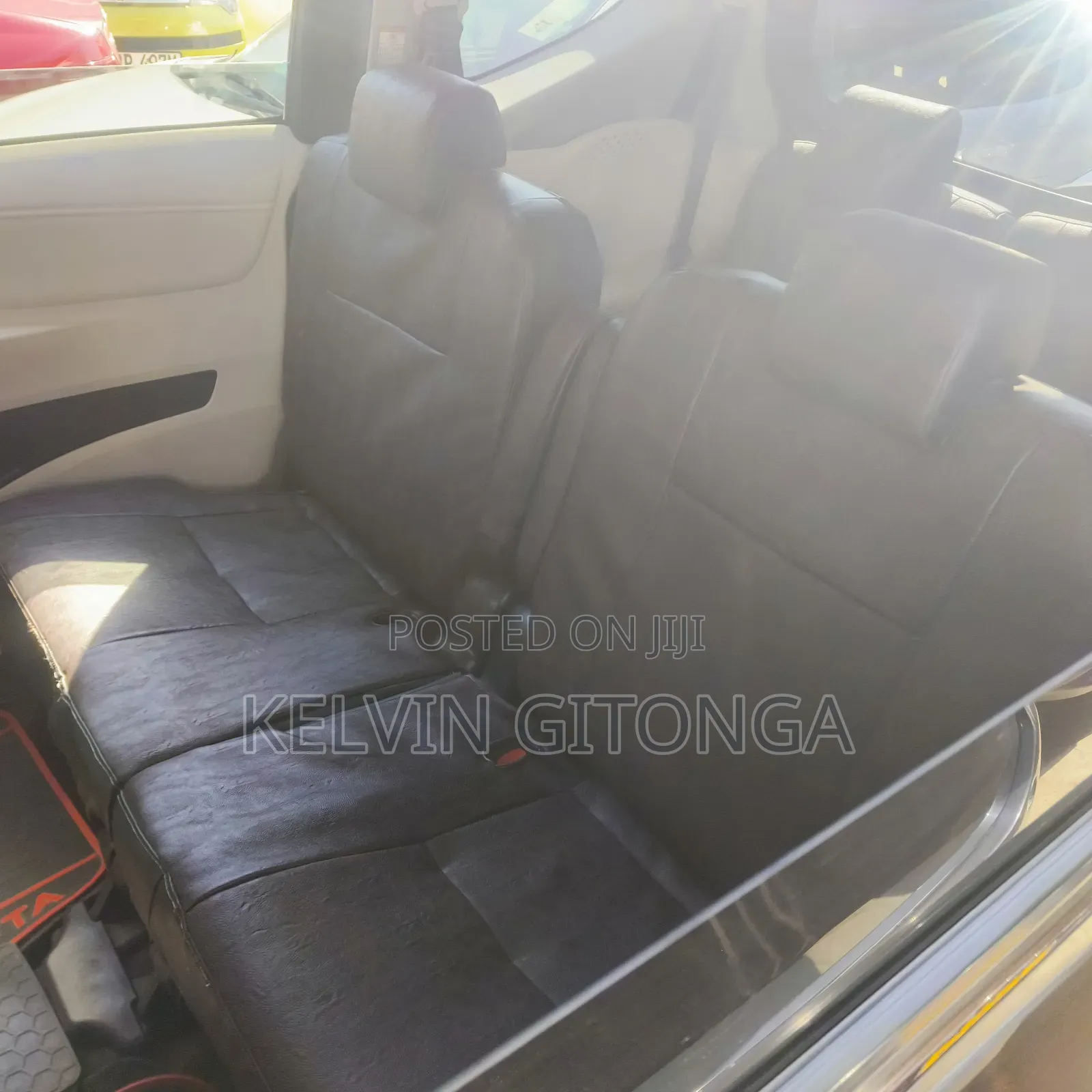 Toyota Sienta 2018 Beige