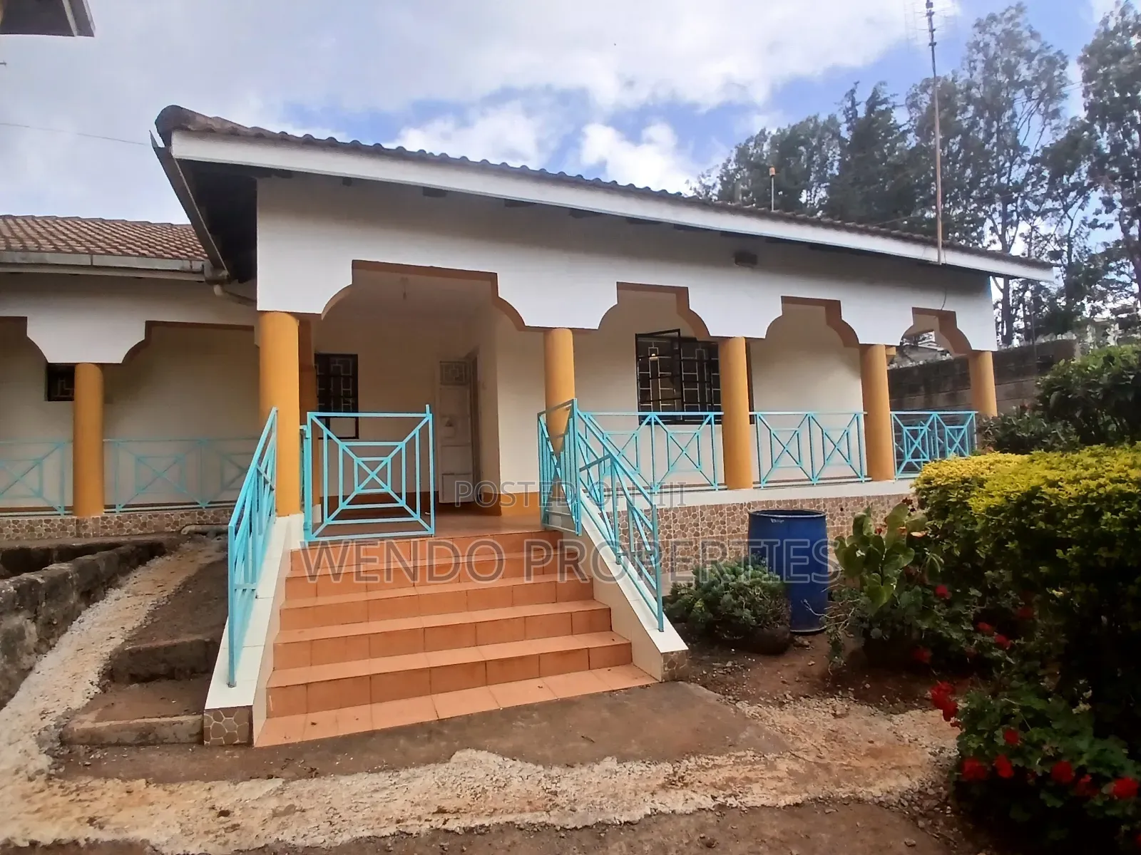 3bdrm Bungalow in Ngong CBD for rent