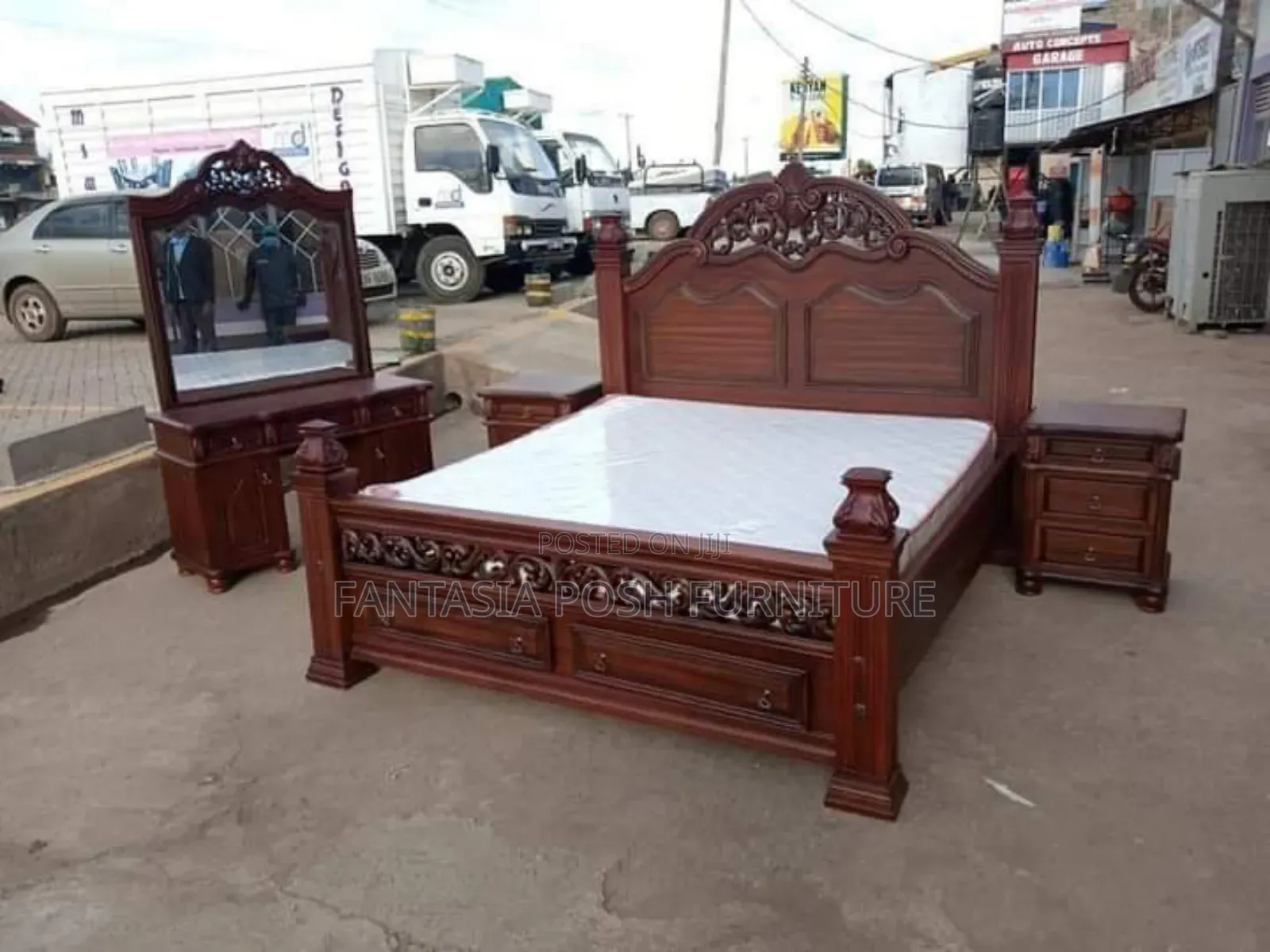 5x6 Royal Wooden Bed + 2 Sideboxes + Dressing Table - Free Delivery