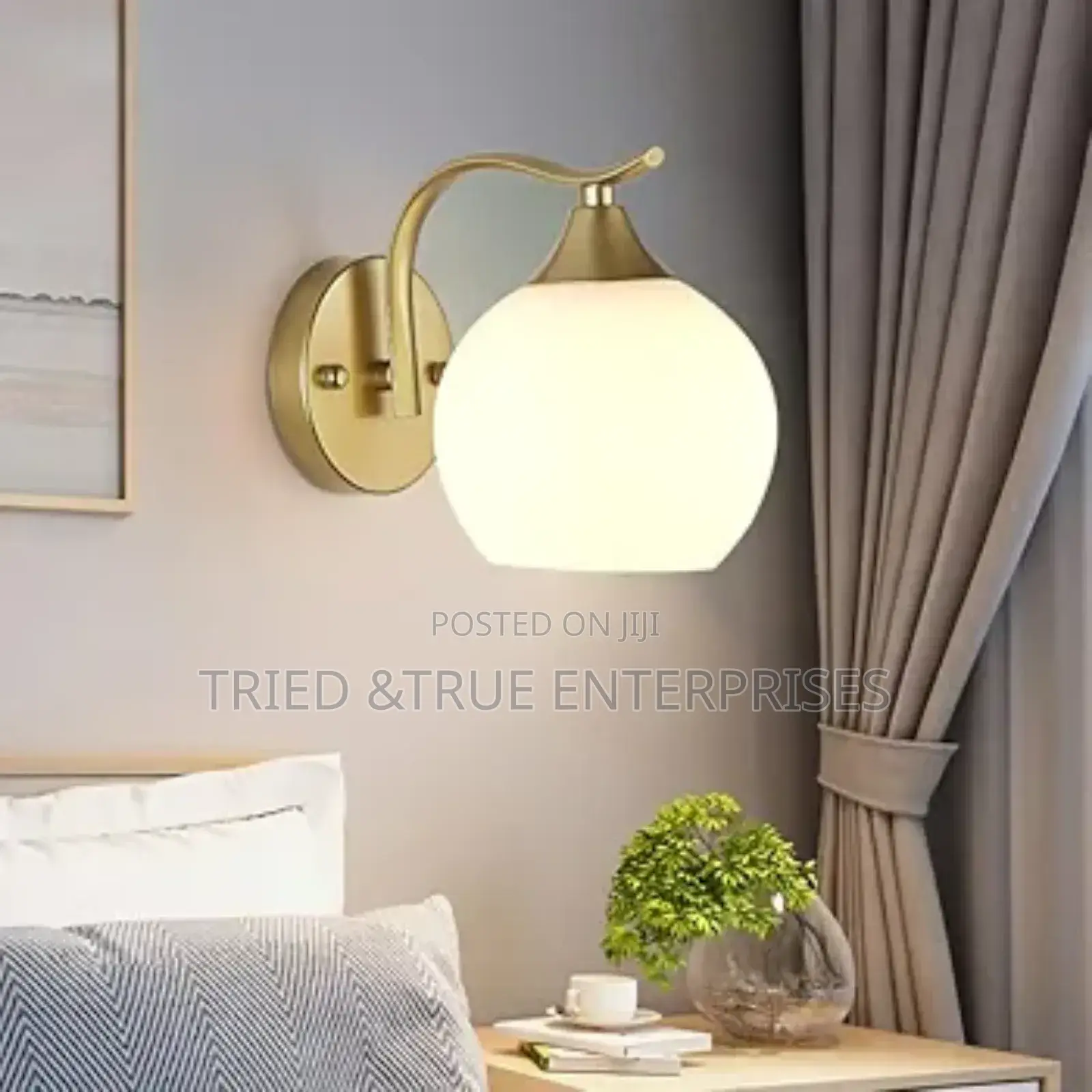 Modern Golden Wall Light, Iron Glass Bedside Lamp Hf5t