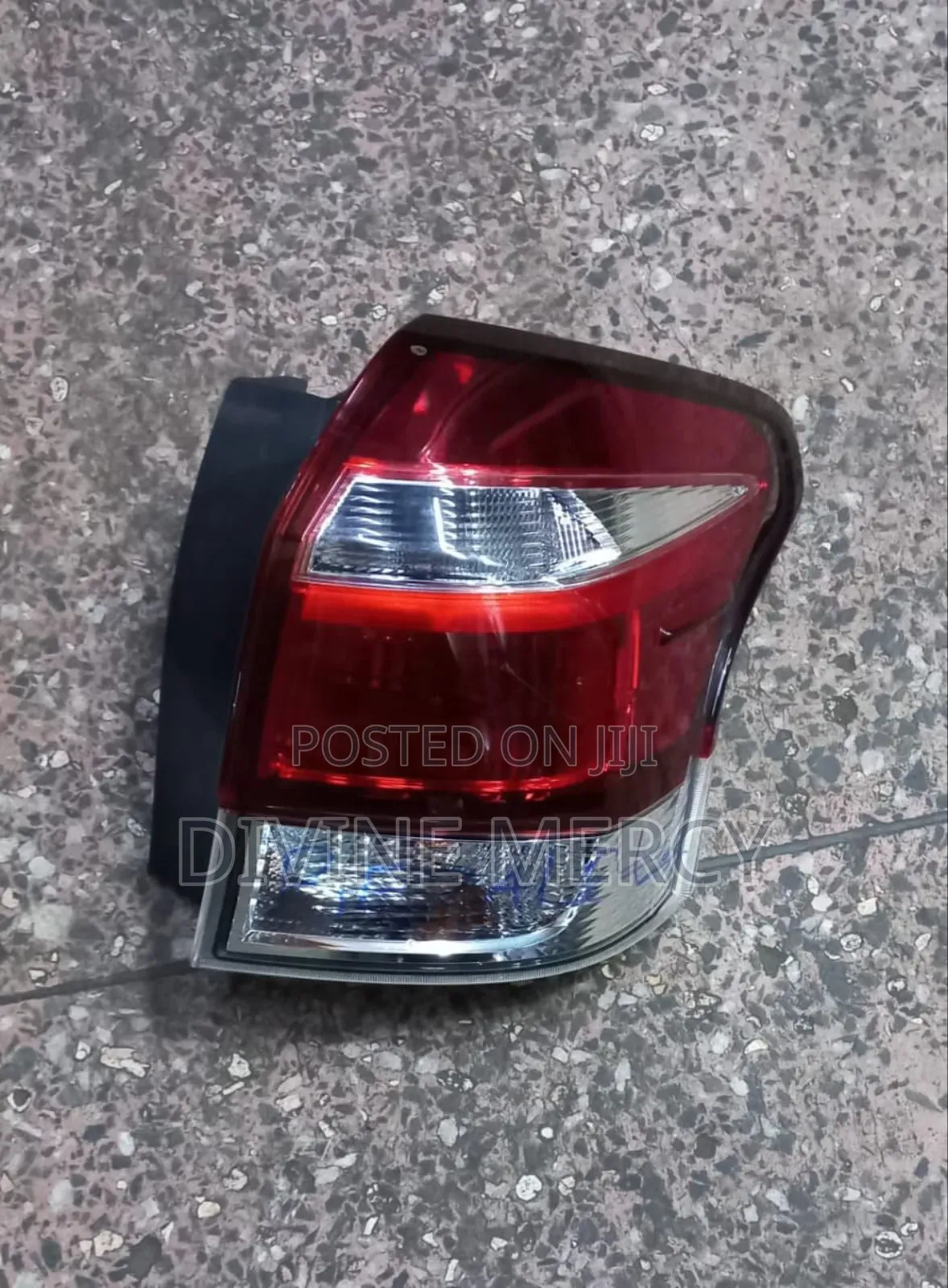 Tail Lamp Lamp Toyota Fielder 2017-2018