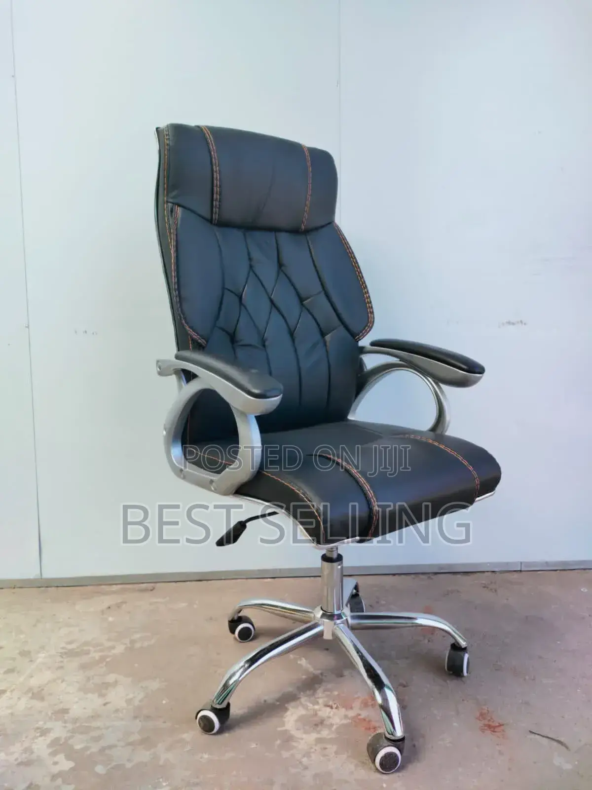 Leathered Office Chair
